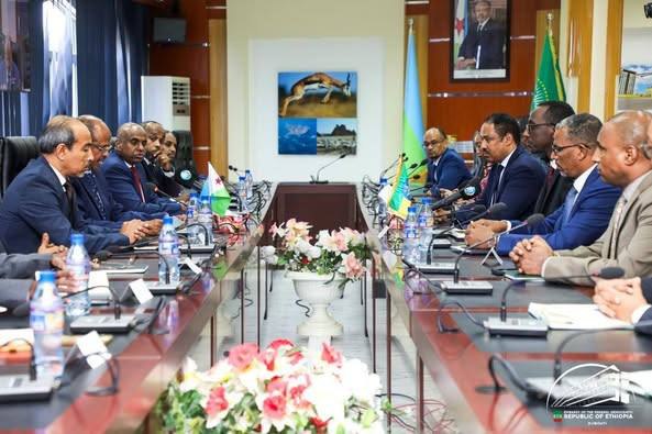 ሚኒስተራት ጉዳያት ወፃኢ ኢትዮጵያን ጁቡቲን ኣብ ክልተኣውን ቀጠናውን ጉዳያት ተዛትዮም።