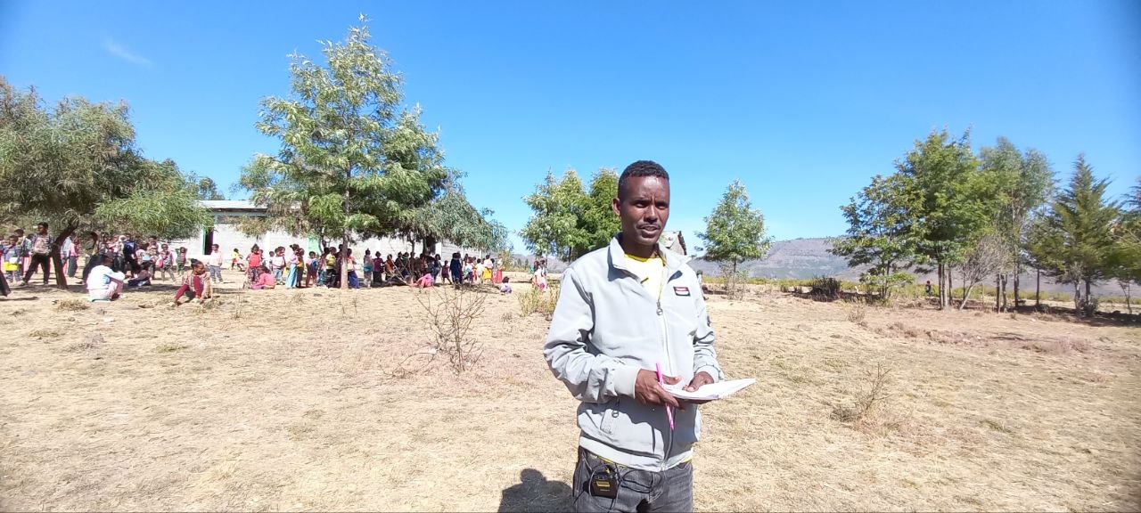 ኣብ ቀዳማይ ብርኪ ቤትምህርቲ ማይ ተባይ ብሓገዝ ግዱስ ብዓል ሃፍቲ ኣይተ ዘውዱነህ ግርማይ ዝተሰርሑ መምሃሪ ክፍልታት ፀገም እታ ቤትምህርቲ ከም ዘቃለለ ተገሊፁ።